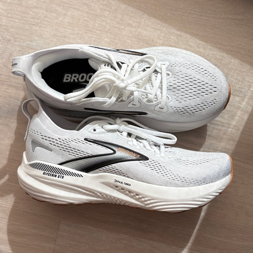 Brooks Glycerin GTS 22